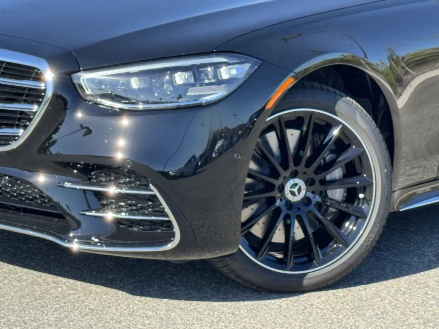 2026 Mercedes Benz S 580 4MATIC photo 1