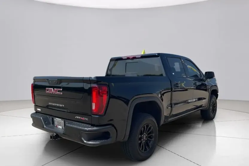 2023 Gmc Sierra 1500 AT4X photo 1