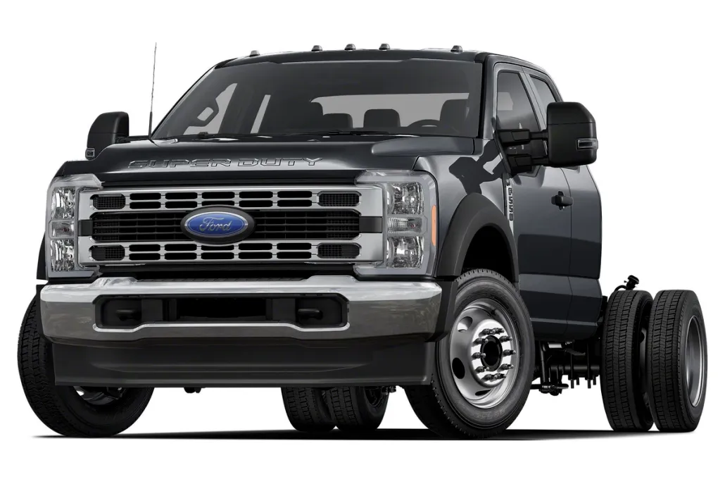 2024 Ford F-450 photo 1