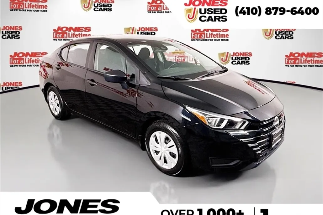 2023 Nissan Versa 1.6 S photo 1