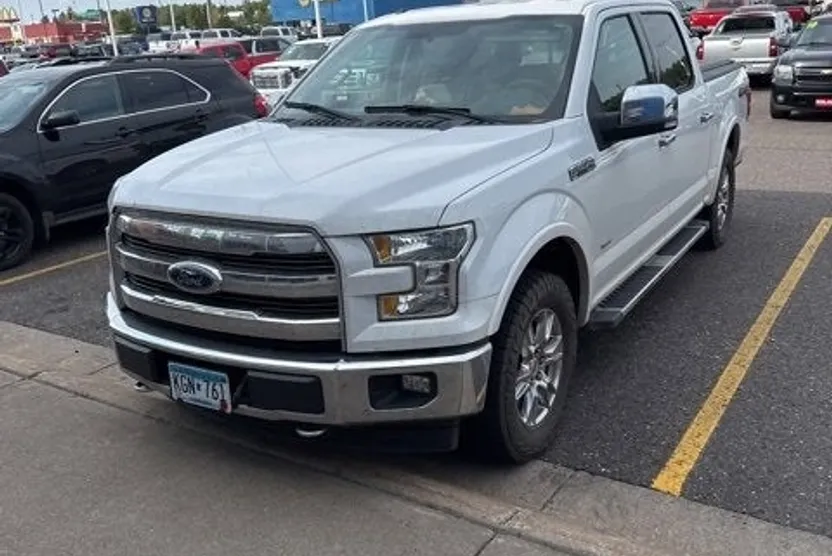 2017 Ford F-150 Lariat photo 1