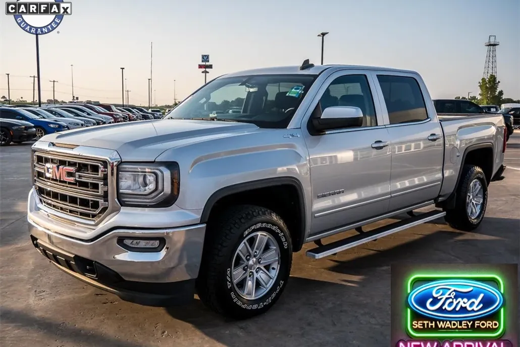 2016 Gmc Sierra 1500 SLE photo 1