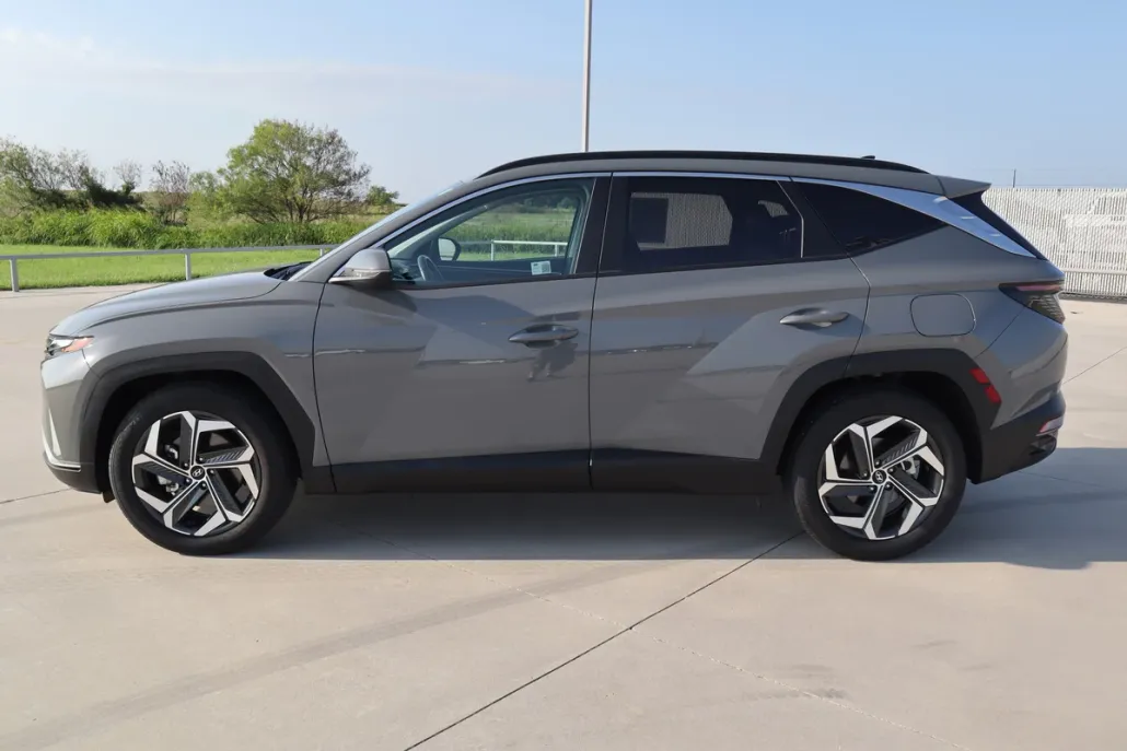 2024 Hyundai Tucson SEL Convenience photo 1