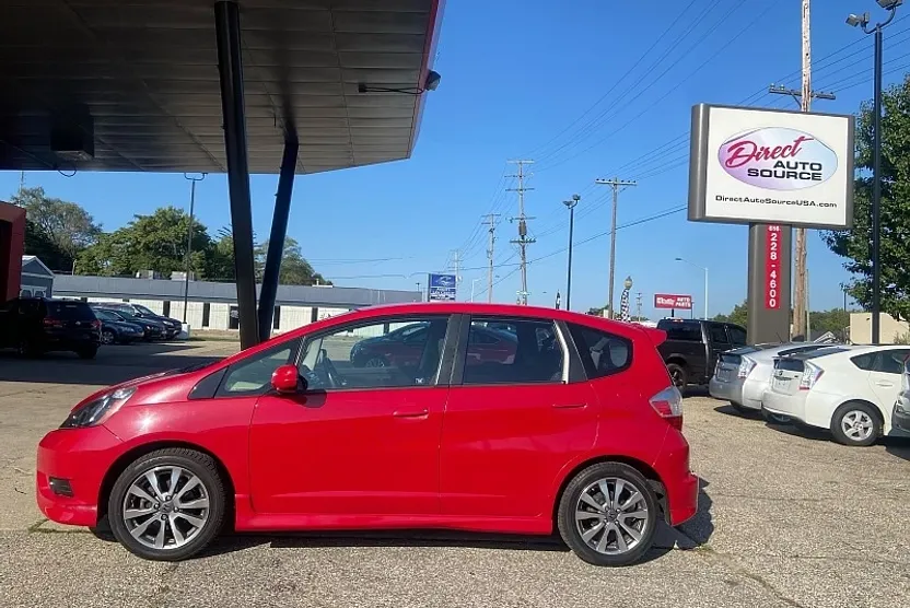 2013 Honda Fit Sport photo 1
