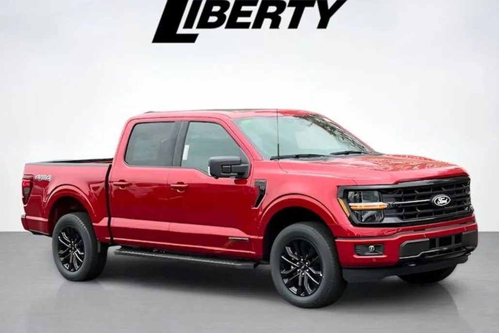 2025 Ford F-150 XLT photo 1