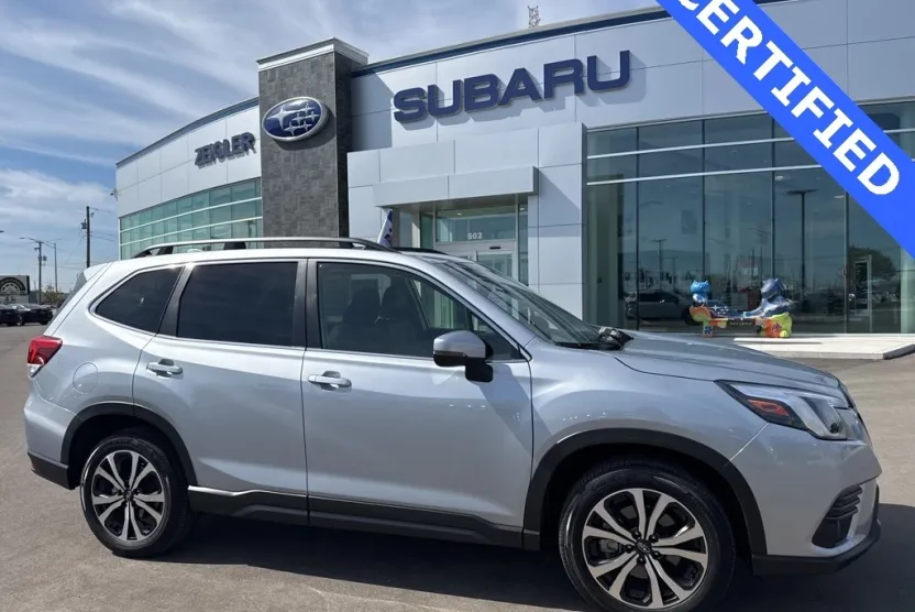 2023 Subaru Forester Limited photo 1