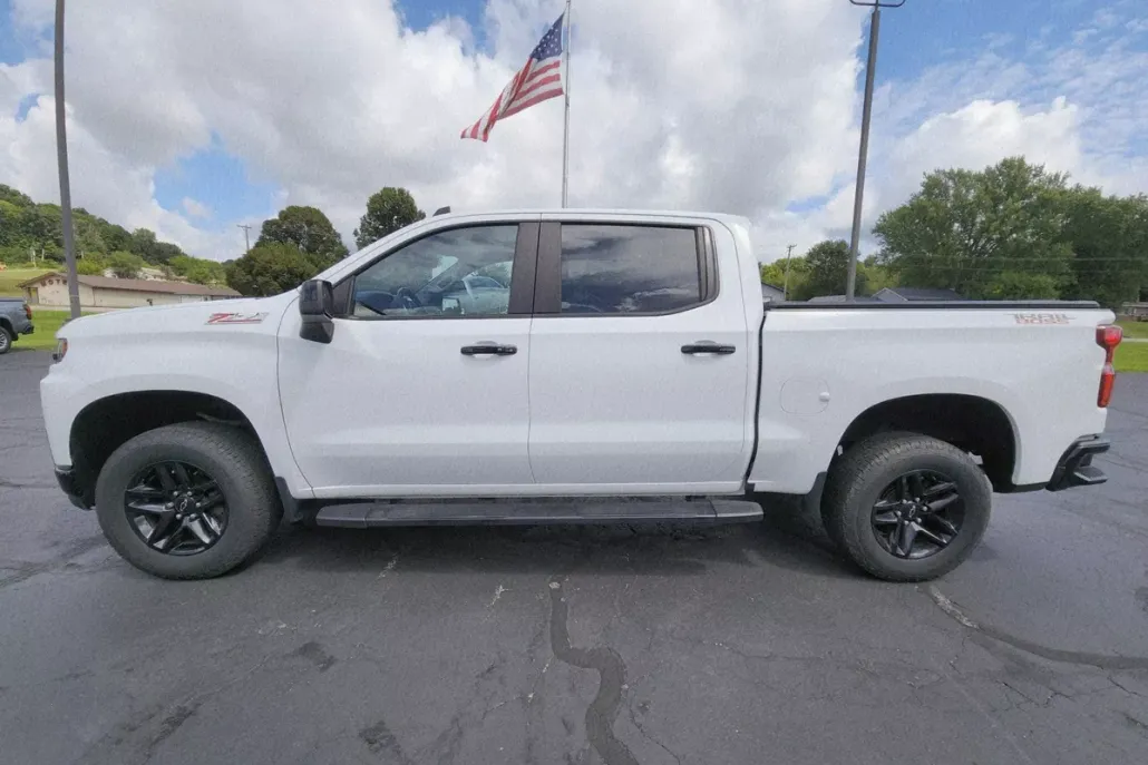 2021 Chevrolet Silverado 1500 LT Trail Boss photo 1