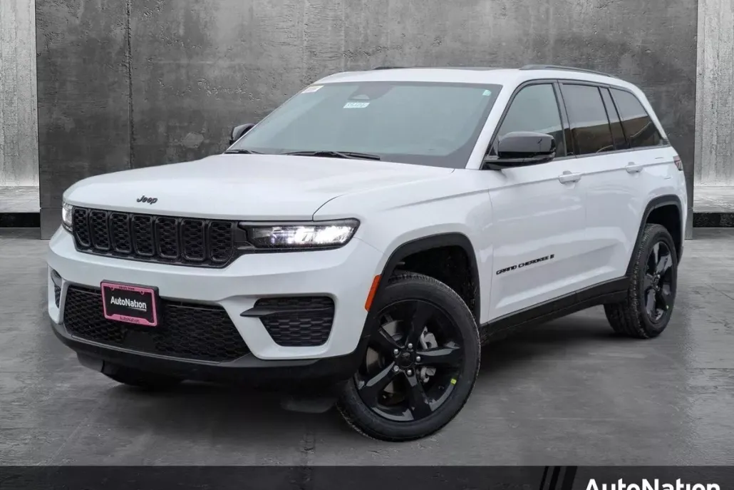 2025 Jeep Grand Cherokee Altitude X photo 1