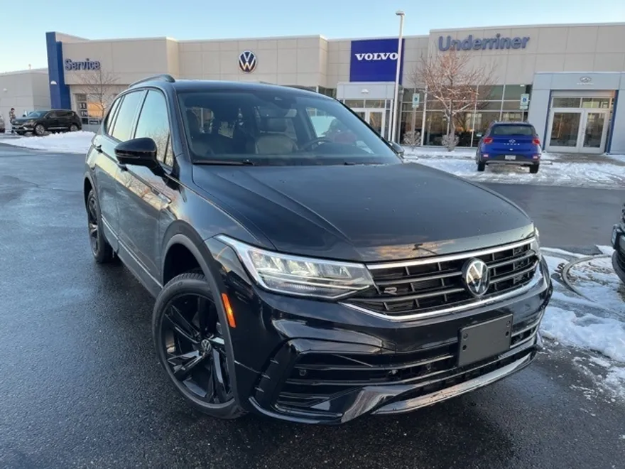 2024 Volkswagen Tiguan SE R-Line Black photo 1