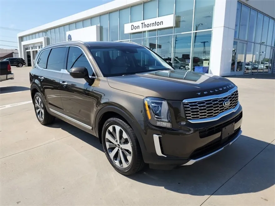 2020 Kia Telluride S photo 1