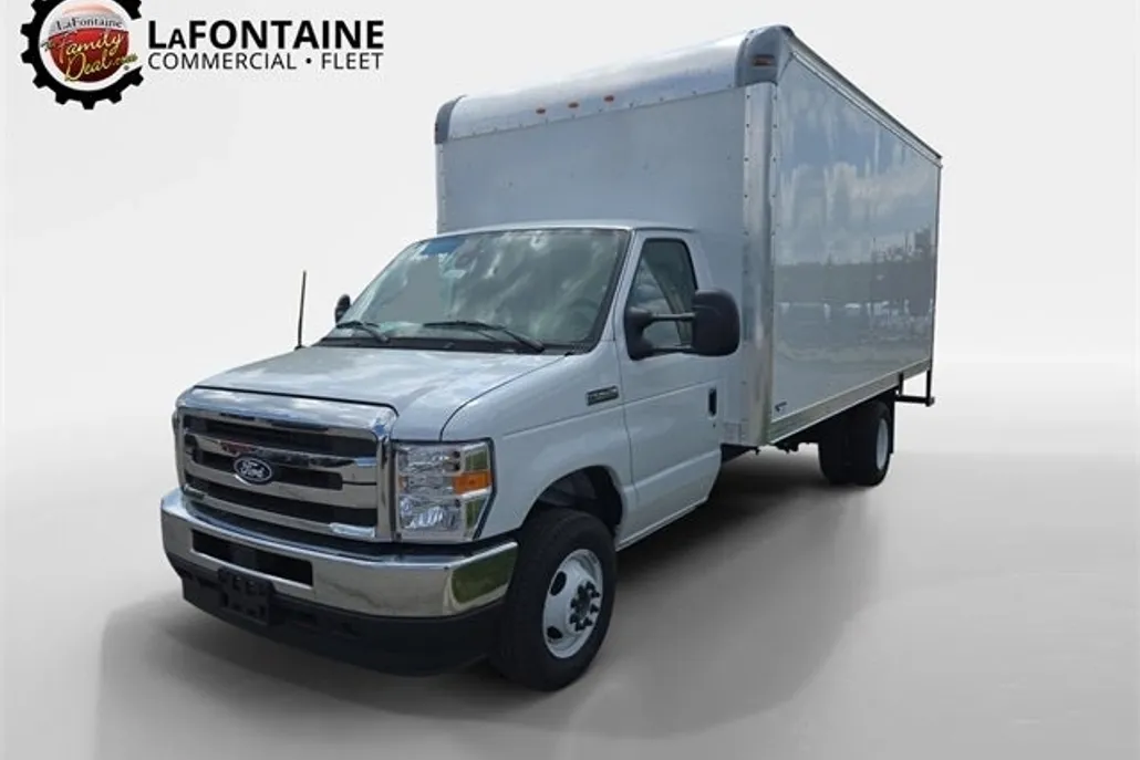 2026 Ford E-450 photo 1