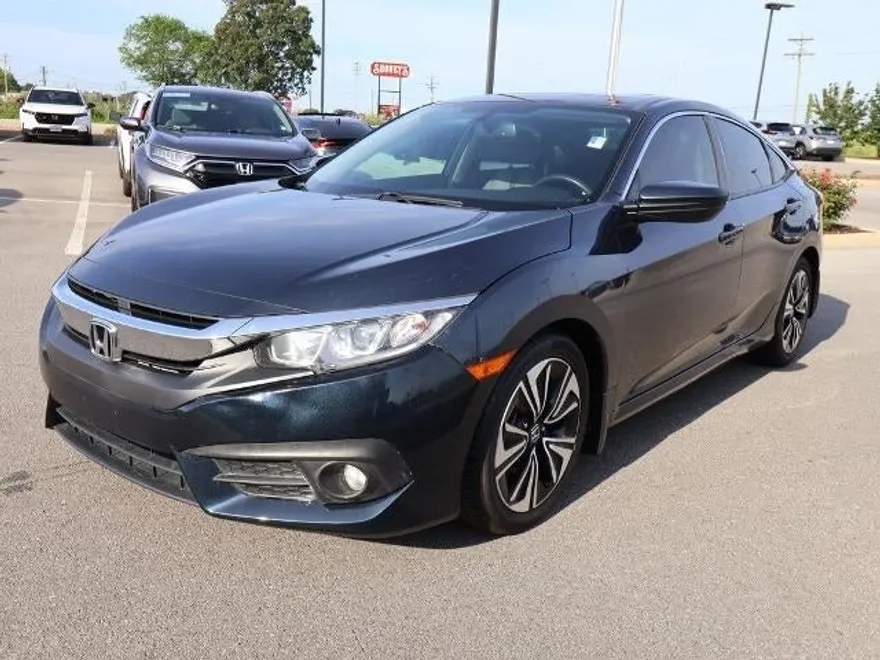 2018 Honda Civic EX-L photo 1