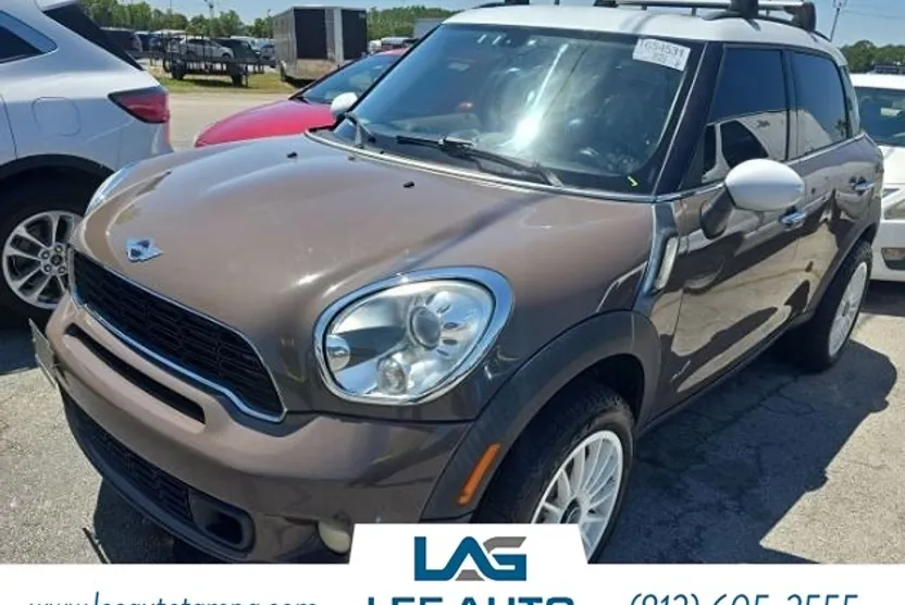 2011 Mini Countryman S photo 1