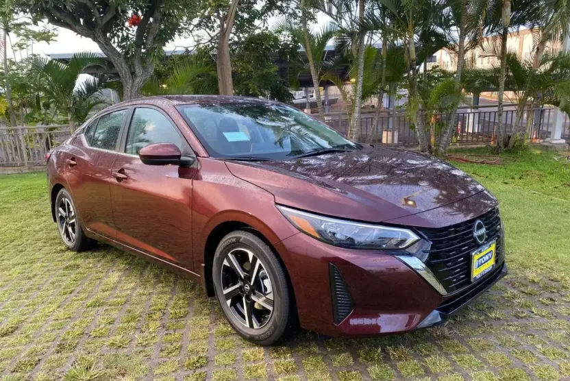 2025 Nissan Sentra SV photo 1