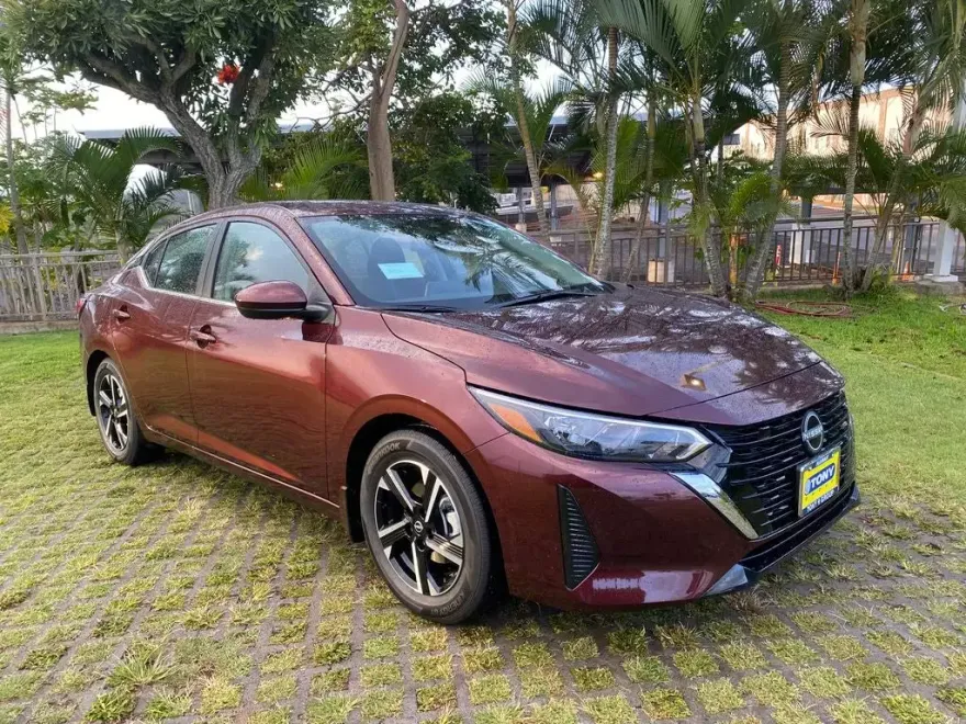 2025 Nissan Sentra SV photo 1