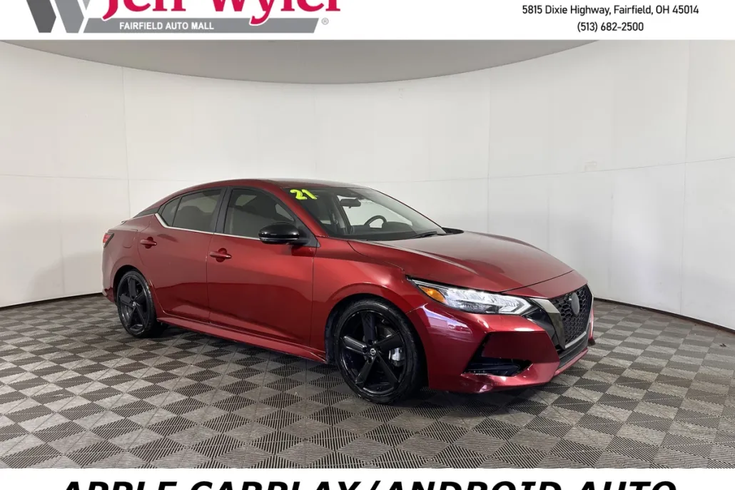 2021 Nissan Sentra SR photo 1