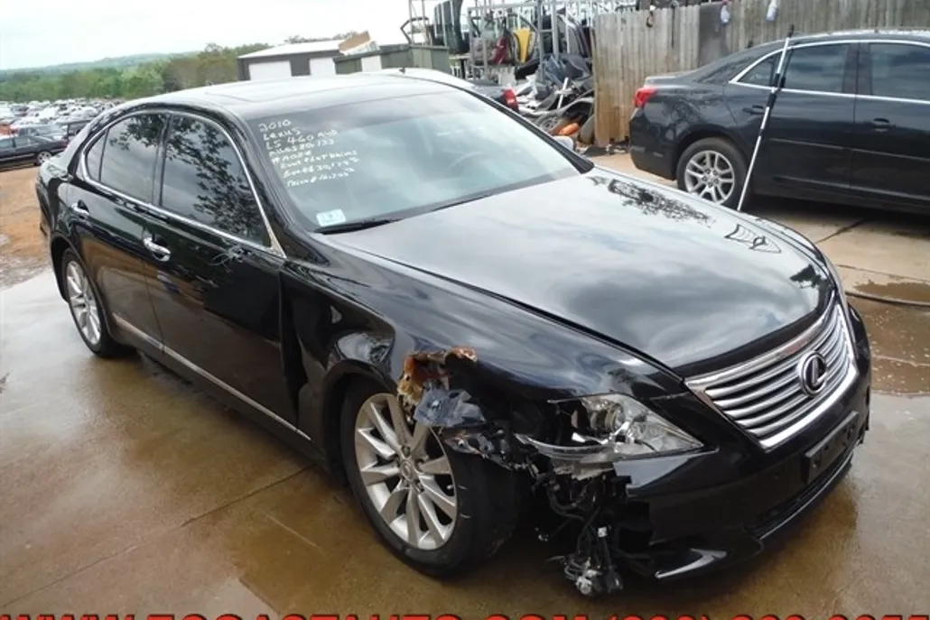 2010 Lexus LS 460 photo 1