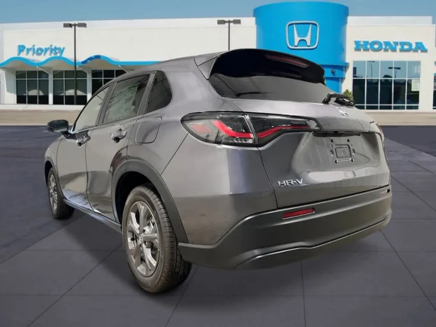 2026 Honda HR-V LX photo 1