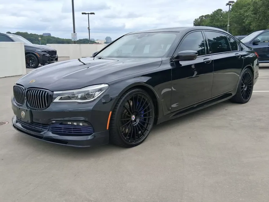 2017 Bmw B7 xDrive Sedan photo 1