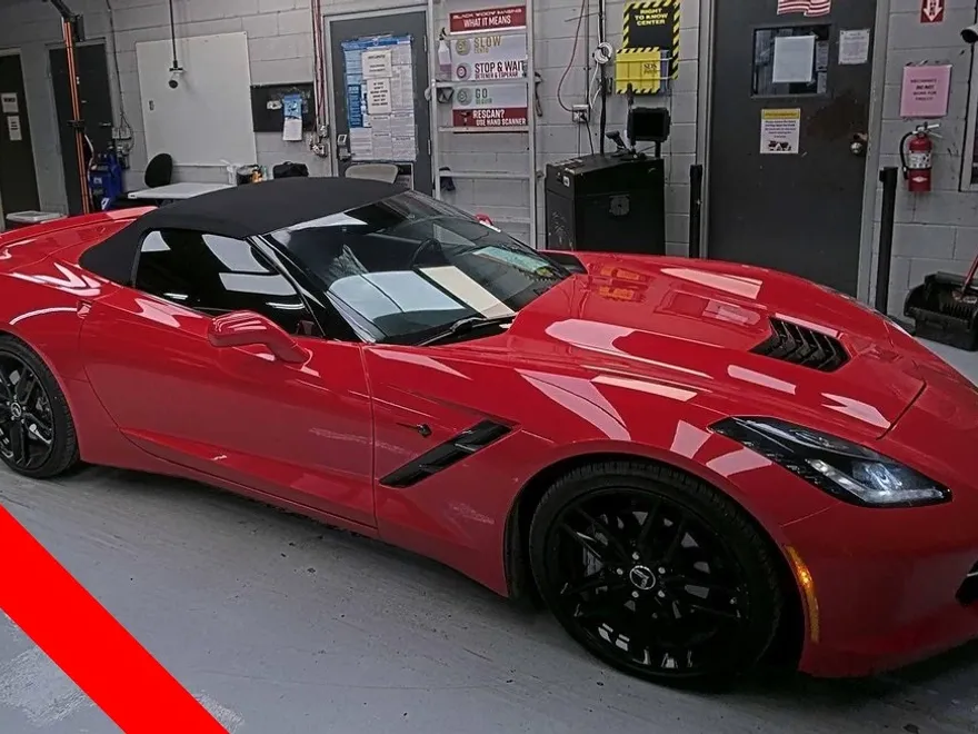 2015 Chevrolet Corvette Stingray 2LT photo 1