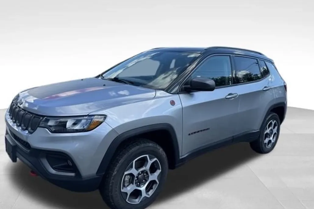 2022 Jeep Compass Trailhawk photo 1