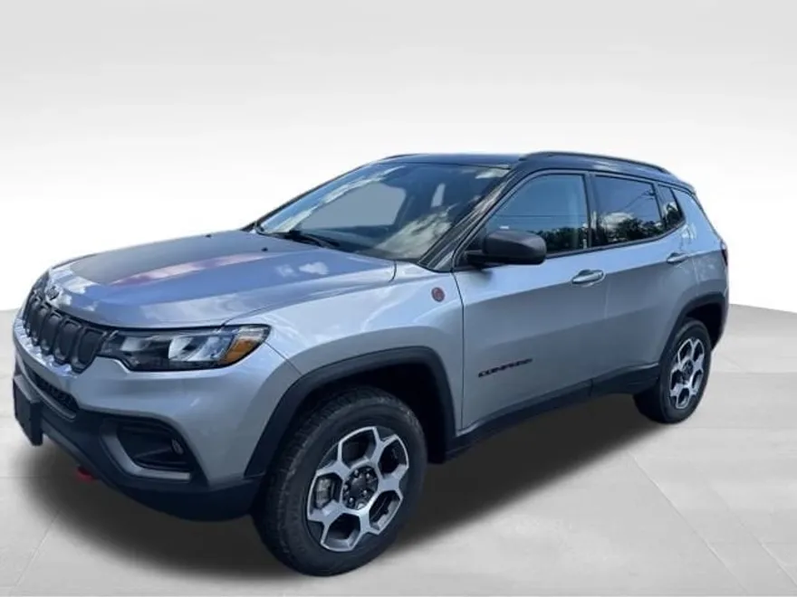 2022 Jeep Compass Trailhawk photo 1