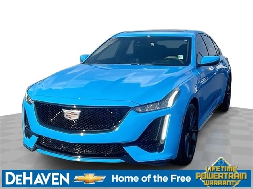 2022 Cadillac CT5 V photo 1