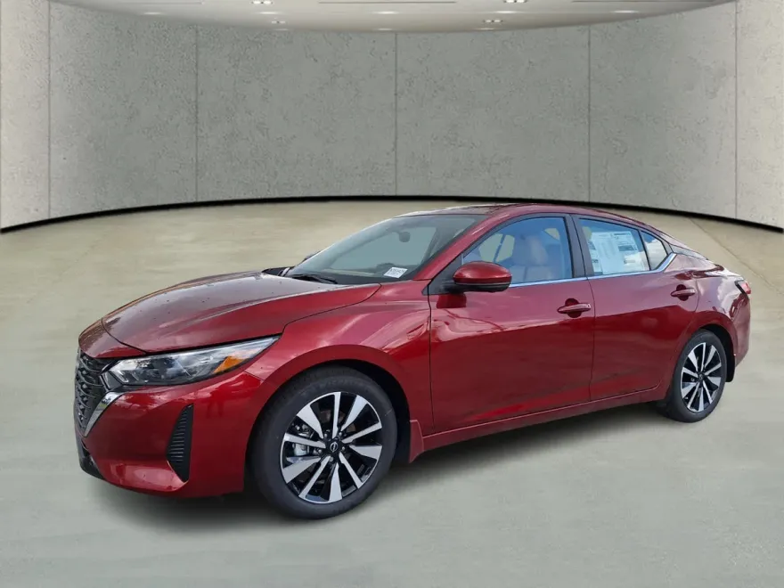 2025 Nissan Sentra SV photo 1