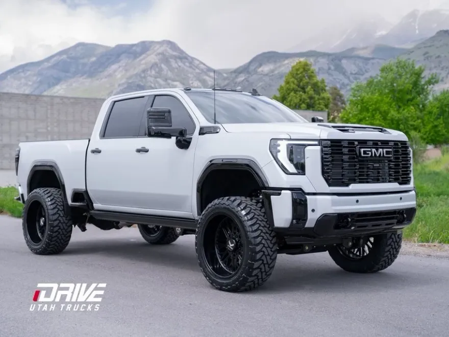 2025 Gmc Sierra 3500 HD Denali Ultimate photo 1