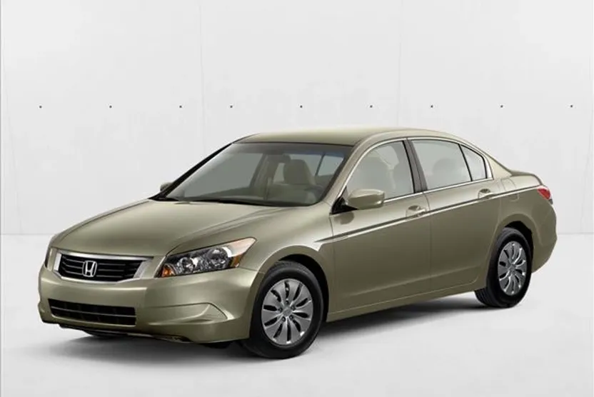 2010 Honda Accord LX photo 1
