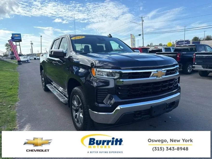2022 Chevrolet Silverado 1500 LT photo 1