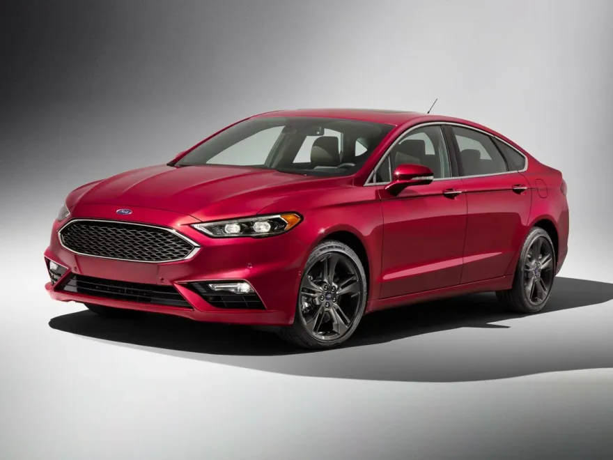 2017 Ford Fusion S photo 1