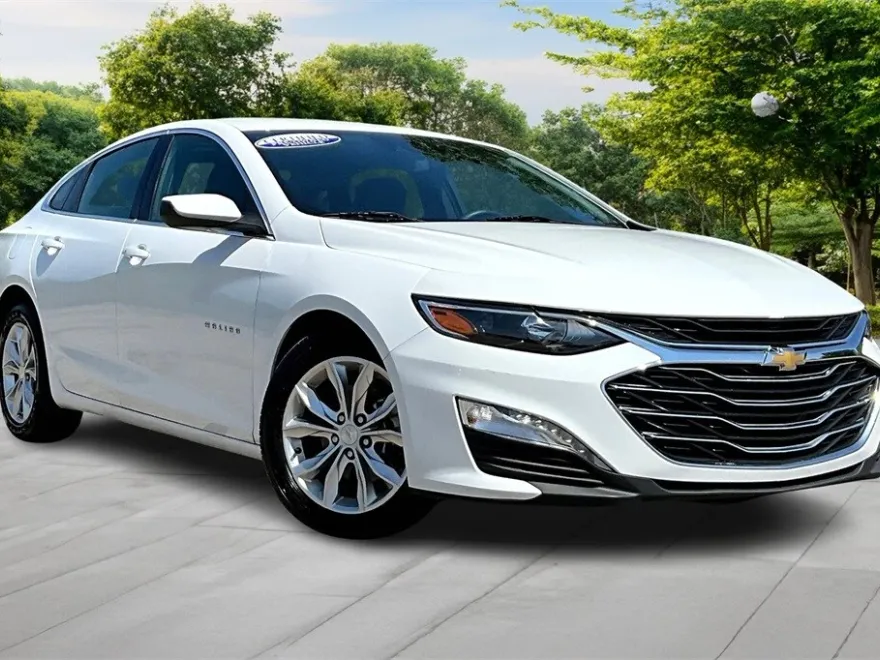 2023 Chevrolet Malibu 1LT photo 1