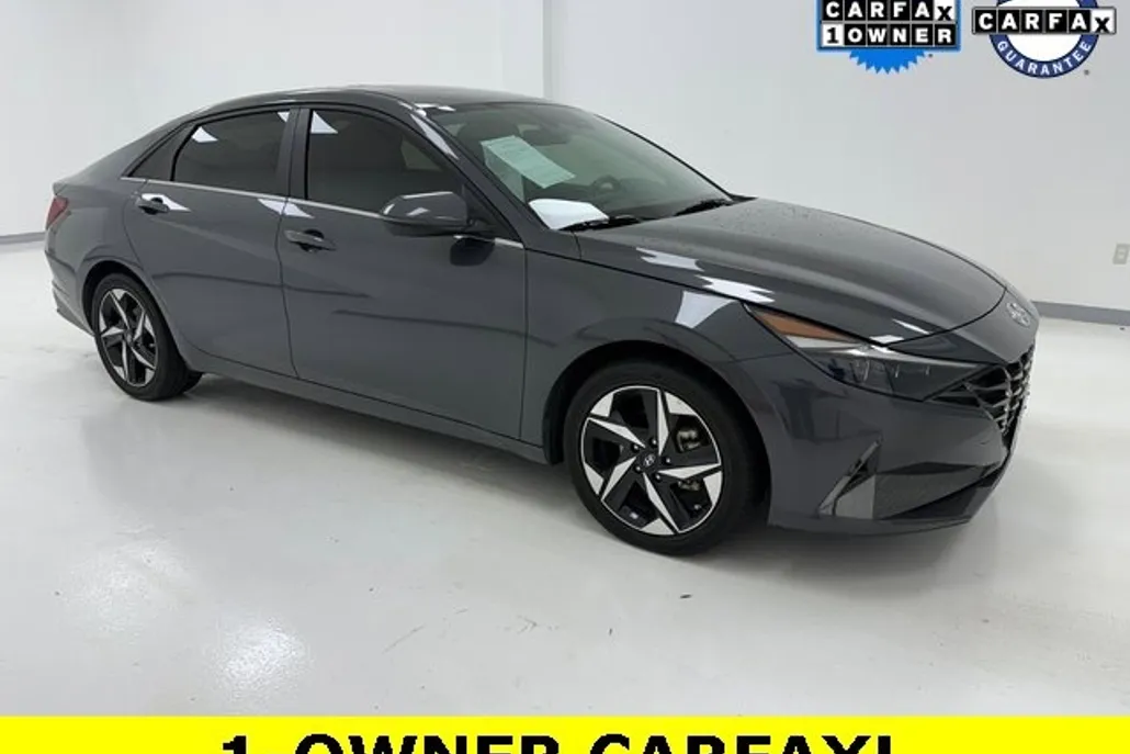 2023 Hyundai Elantra Limited photo 1
