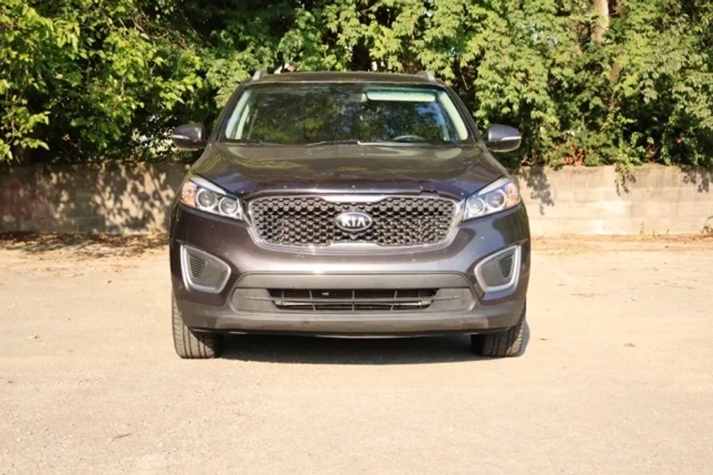 2016 Kia Sorento LX photo 1