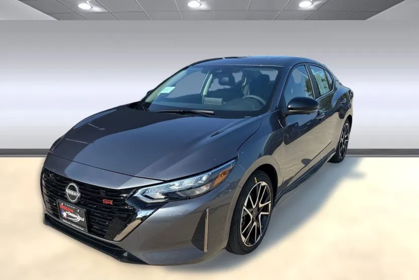2025 Nissan Sentra SR photo 1