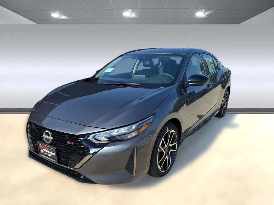 2025 Nissan Sentra SR photo 1