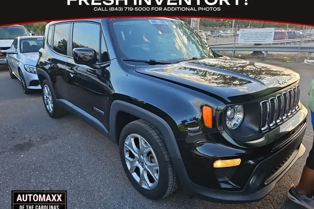 2019 Jeep Renegade Latitude photo 1