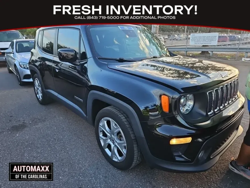 2019 Jeep Renegade Latitude photo 1