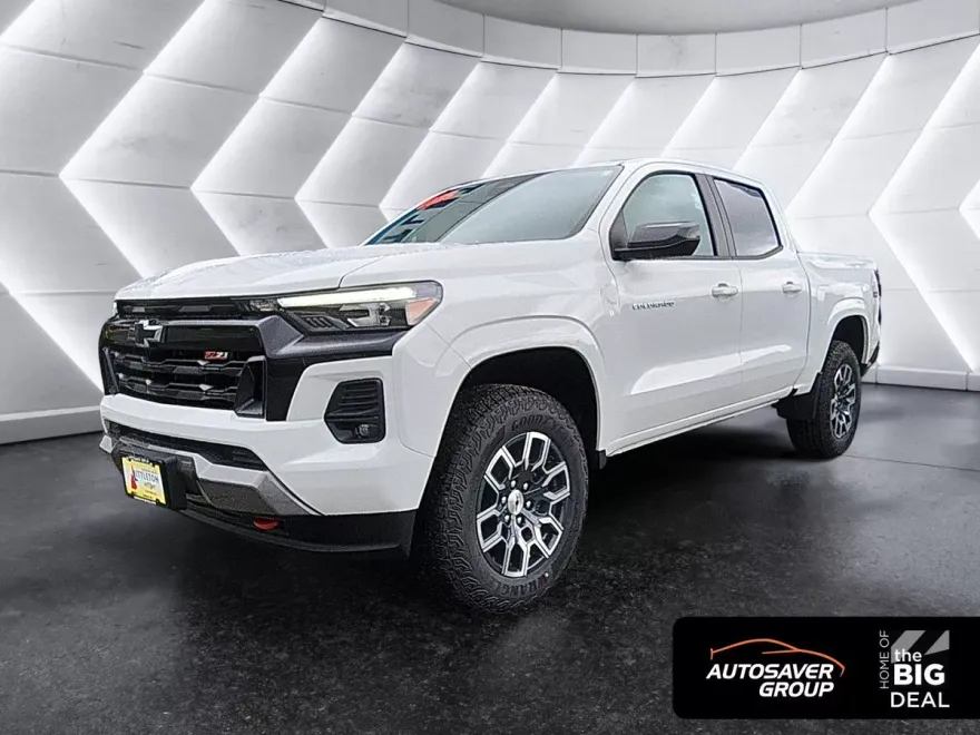 2025 Chevrolet Colorado Z71 photo 1
