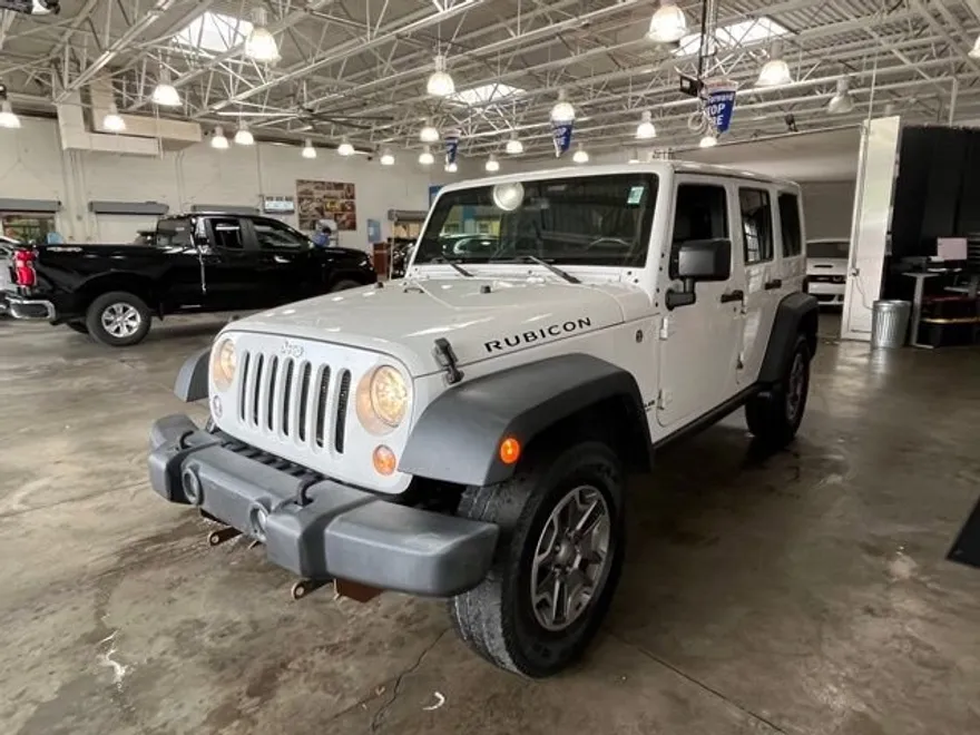 2016 Jeep Wrangler Unlimited Rubicon photo 1