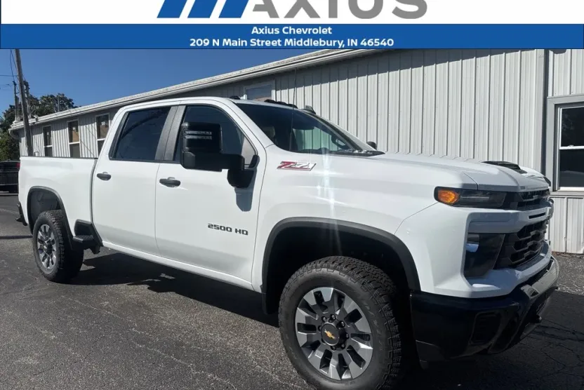 2025 Chevrolet Silverado 2500HD Custom photo 1