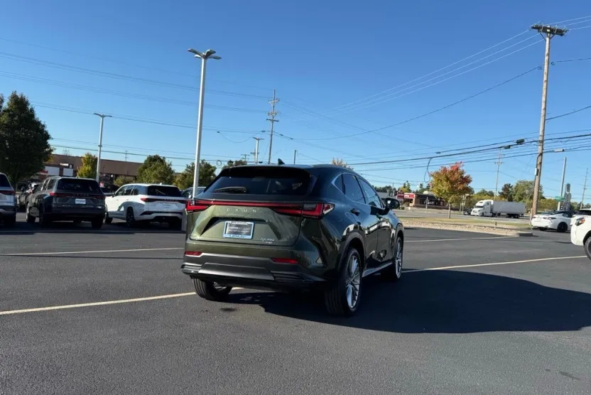 2025 Lexus NX 350 Premium photo 1