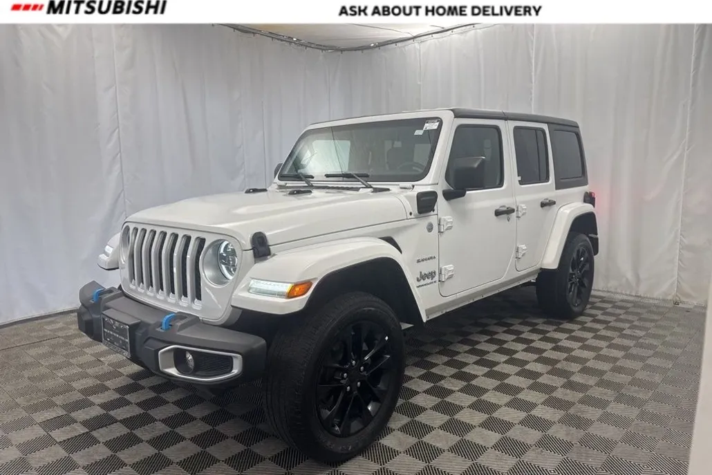 2023 Jeep Wrangler Sahara 4xe photo 1