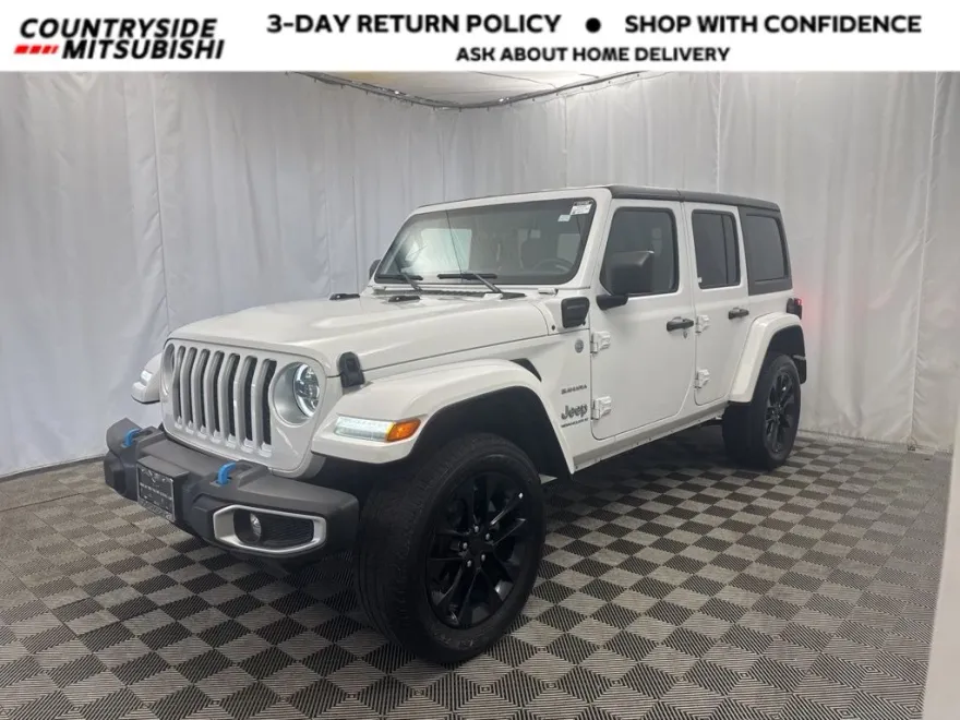 2023 Jeep Wrangler Sahara 4xe photo 1