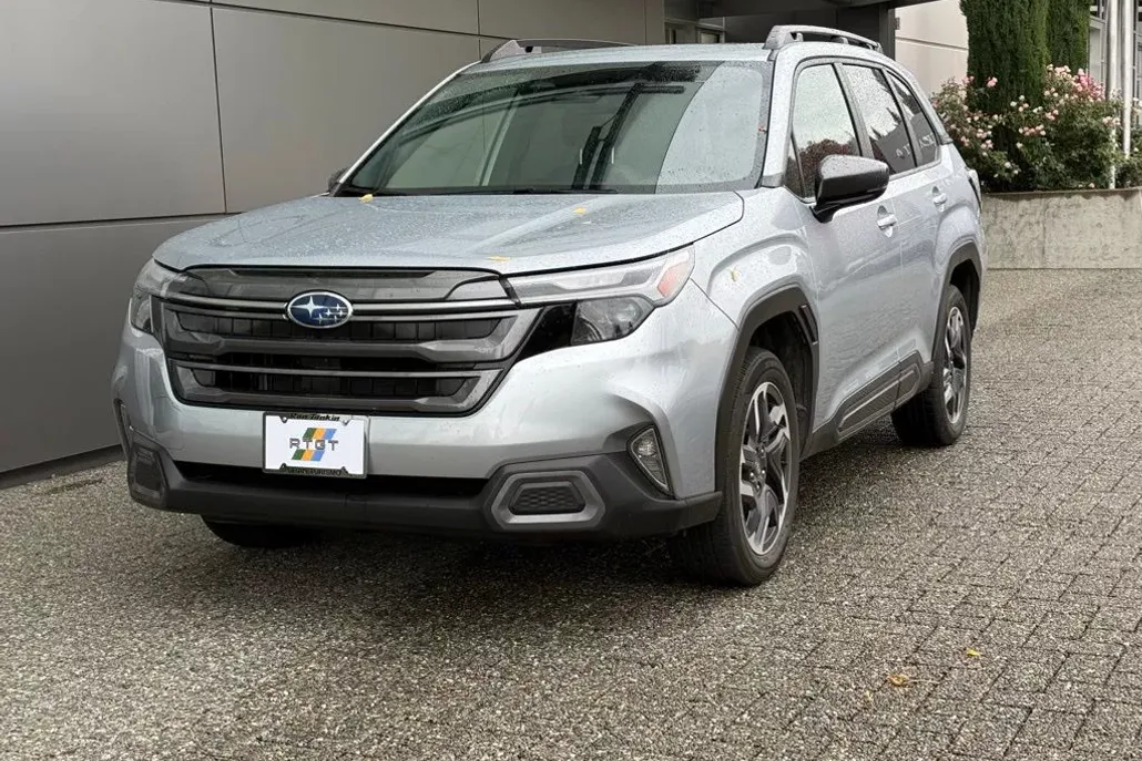 2025 Subaru Forester Limited photo 1