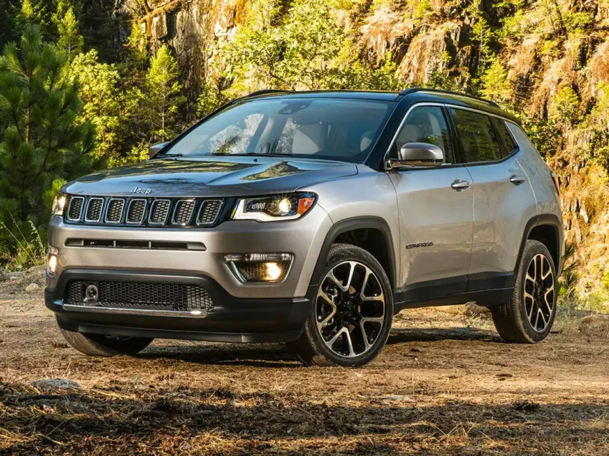 2019 Jeep Compass Latitude photo 1