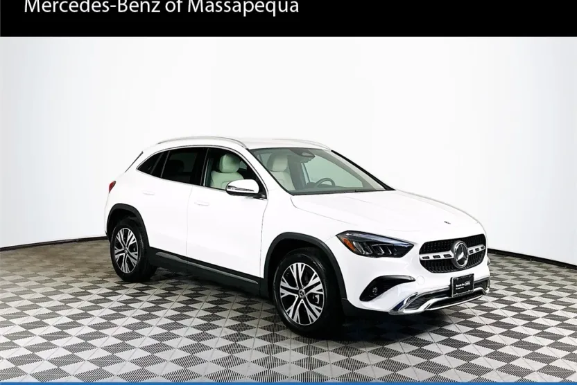 2025 Mercedes Benz GLC 250 4MATIC photo 1