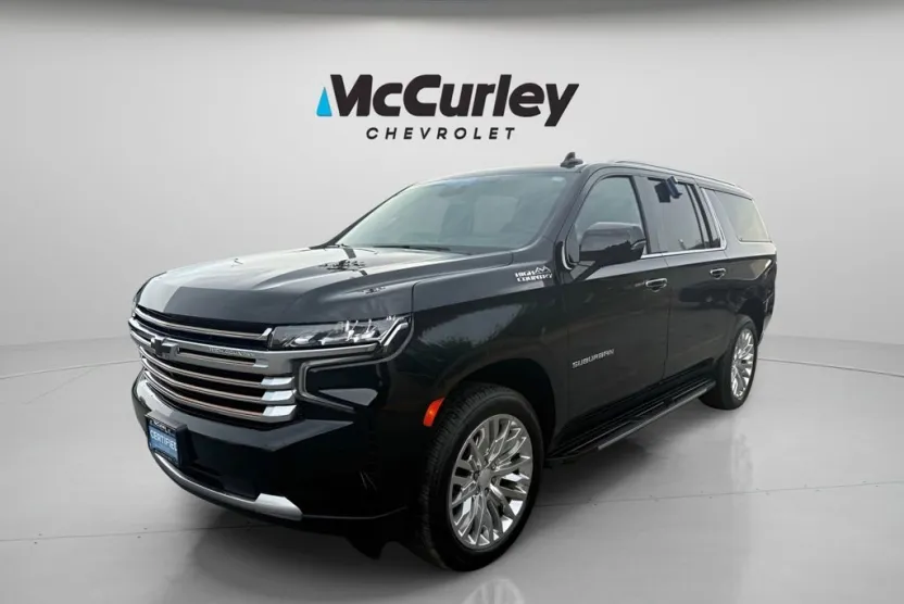 2024 Chevrolet Suburban High Country photo 1