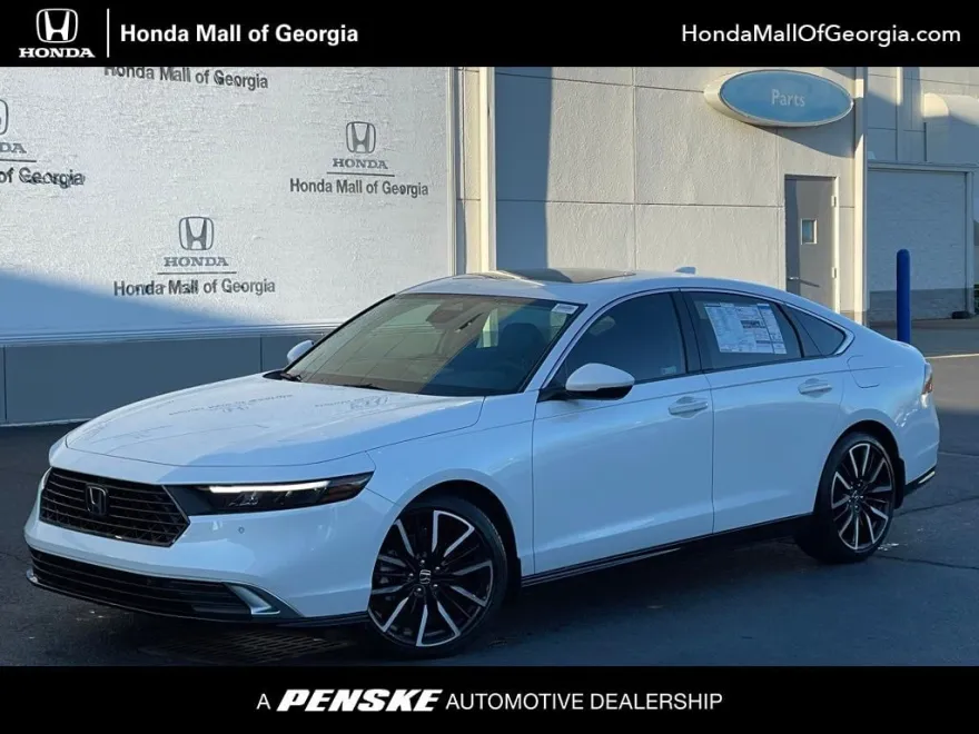 2025 Honda Accord Hybrid Touring photo 1